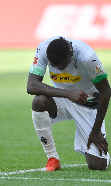 Young players call for 'Justice for George Floyd' in Germany